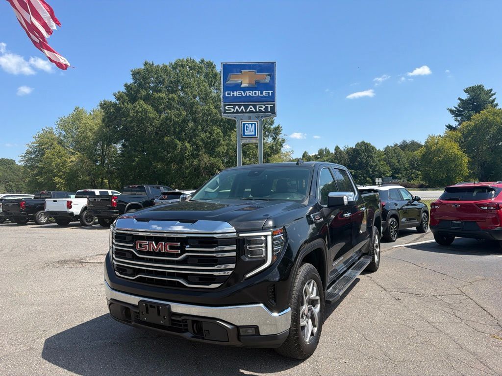 2023 GMC SIERRA in Madison, NC