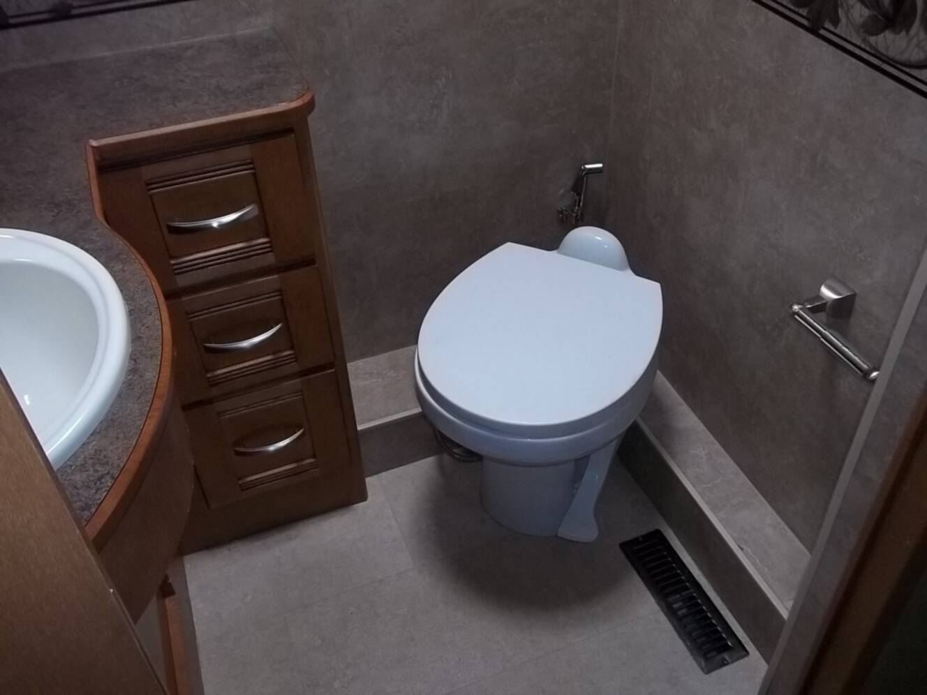 A photo of this 2016 Winnebago Sightseer 36Z
