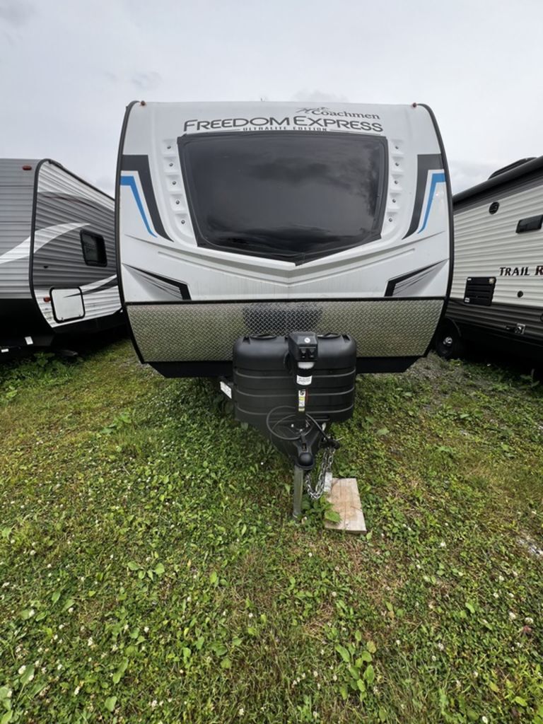 2023 Coachmen Freedom Express Ultra Lite 252RBS RV