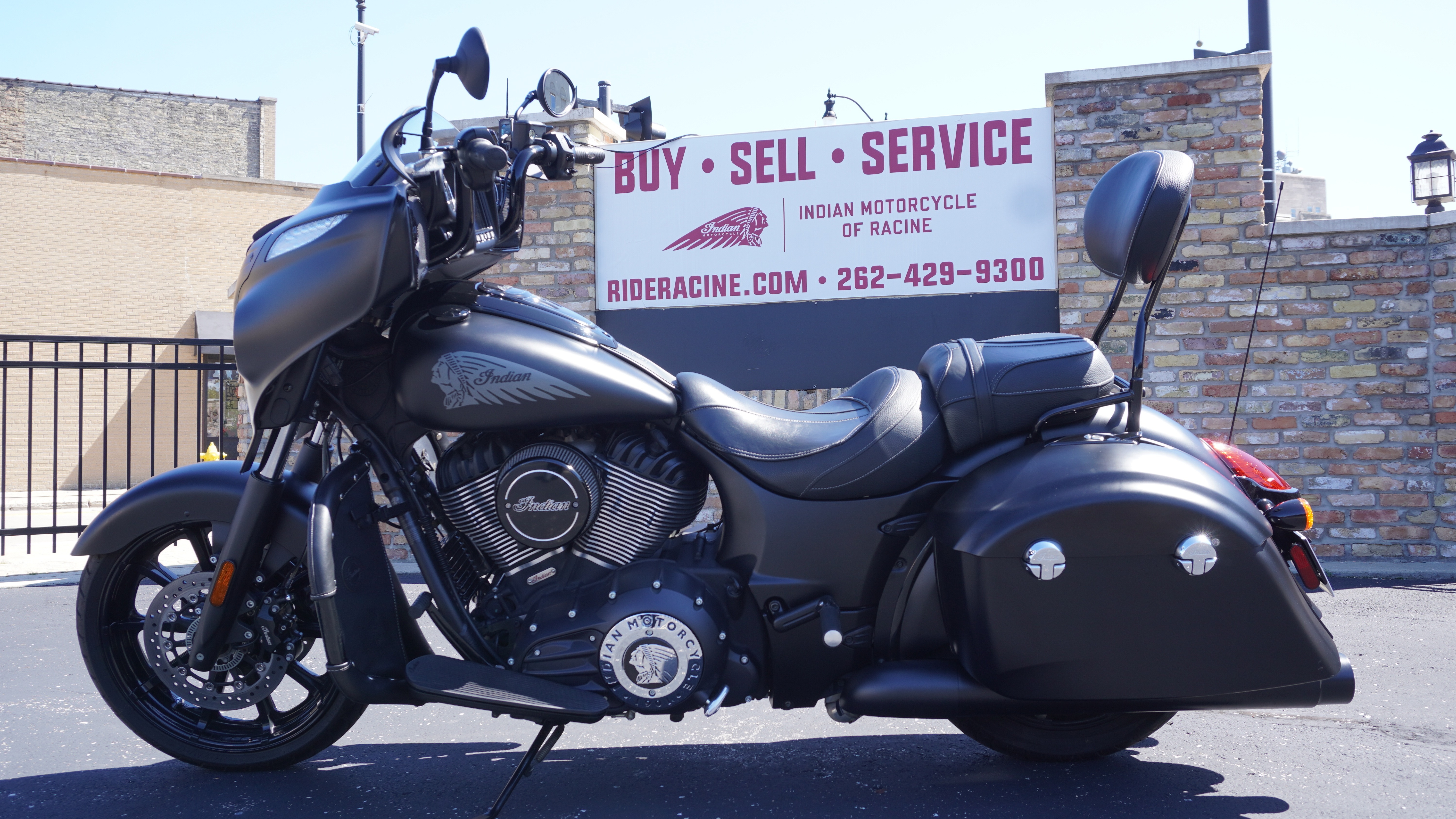 2018 Indian Motorcycle Chieftain® Dark Horse® ABS DARK HORSE in Racine, WI