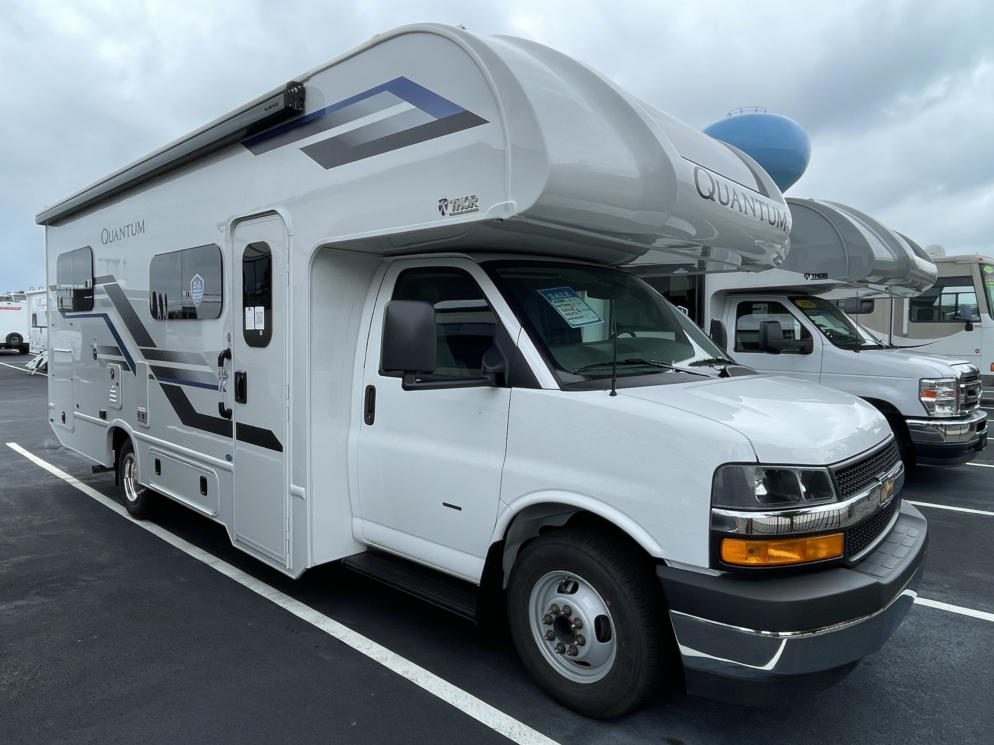 2027 Thor Motor Coach Chateau LZ25 in smyrna DE