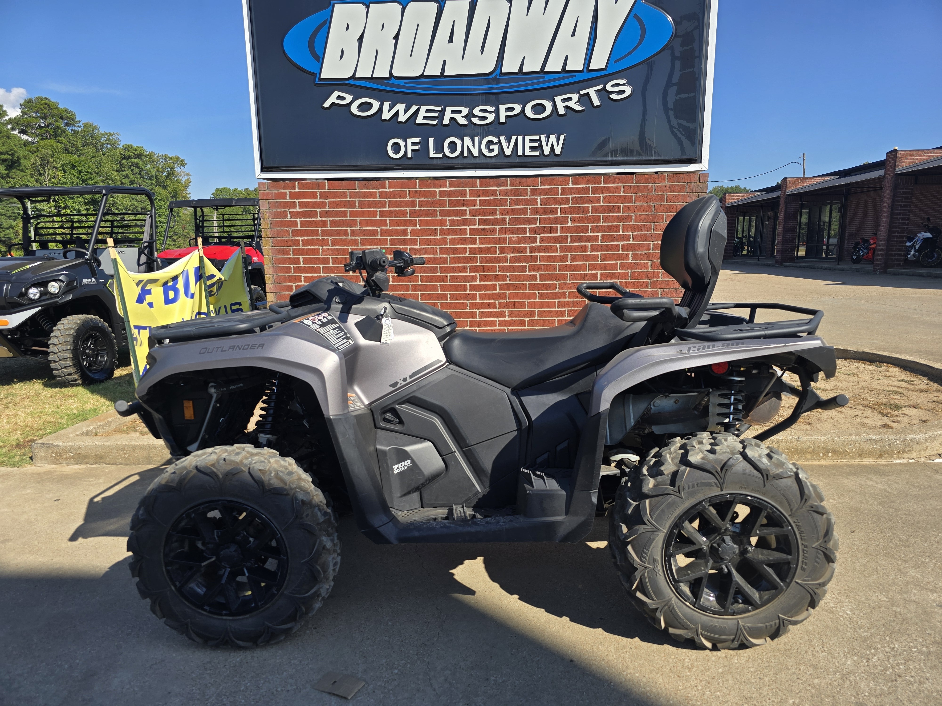 2025 Can-Am Outlander MAX XT 700 in longview TX