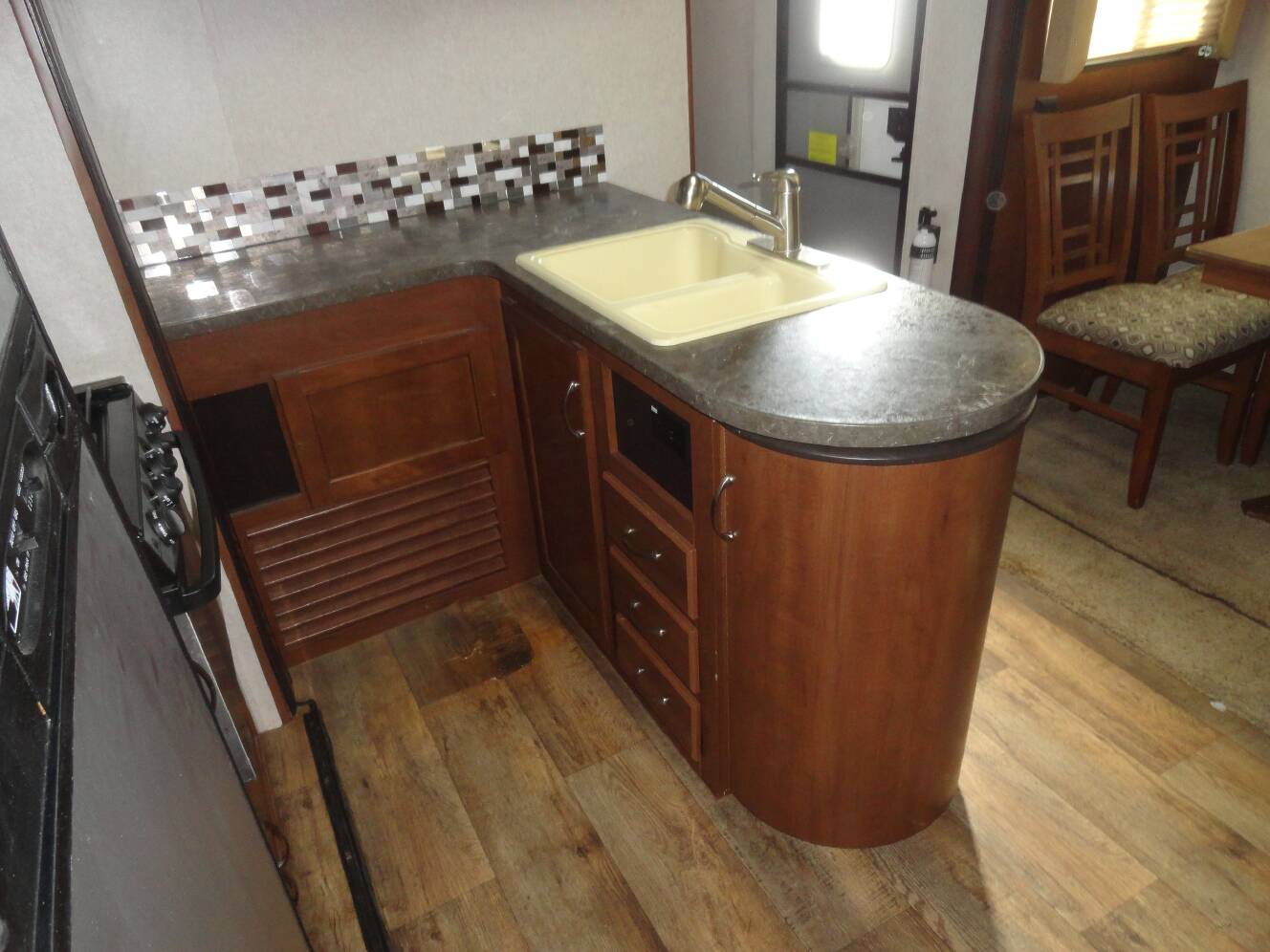 A photo of this 2017 Jayco Jay Flight 34RSBS