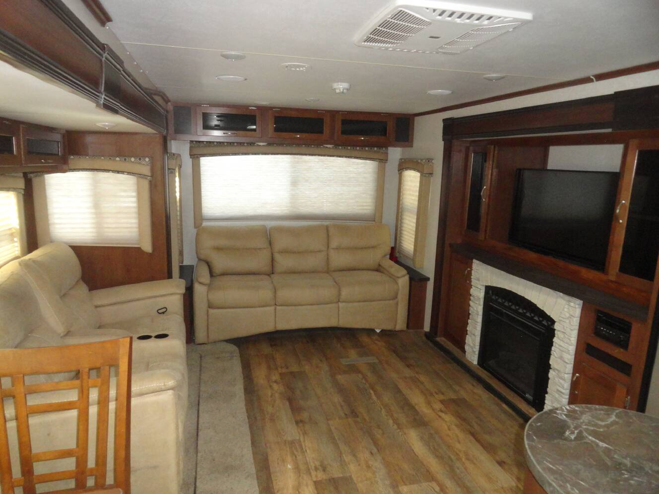 A photo of this 2017 Jayco Jay Flight 34RSBS