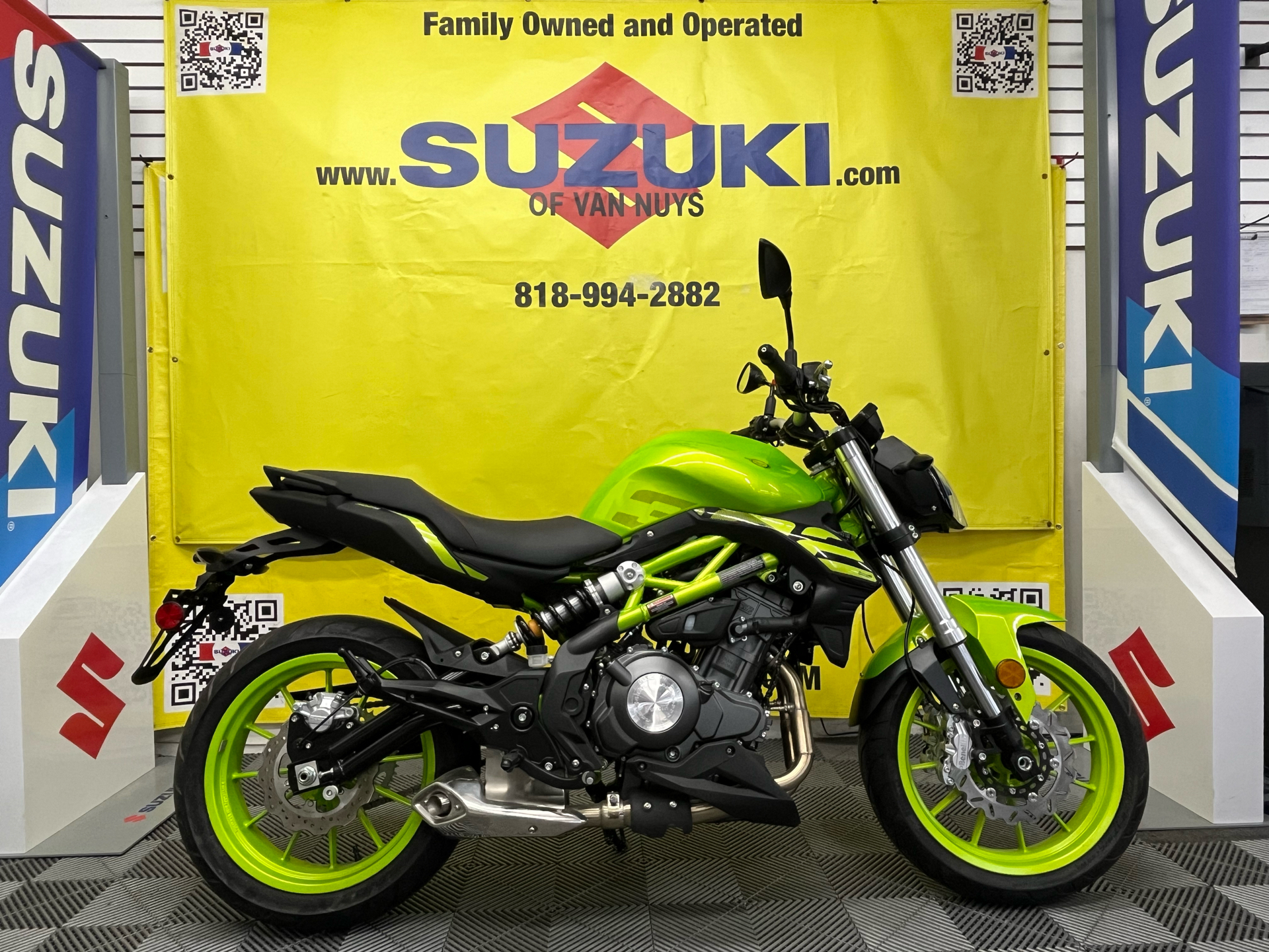 2024 Benelli 302S in Van Nuys, CA