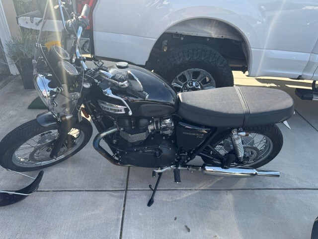 2013 Triumph BONNEVILLE CAFE RACER CAFE RACER in Thousand Oaks, CA