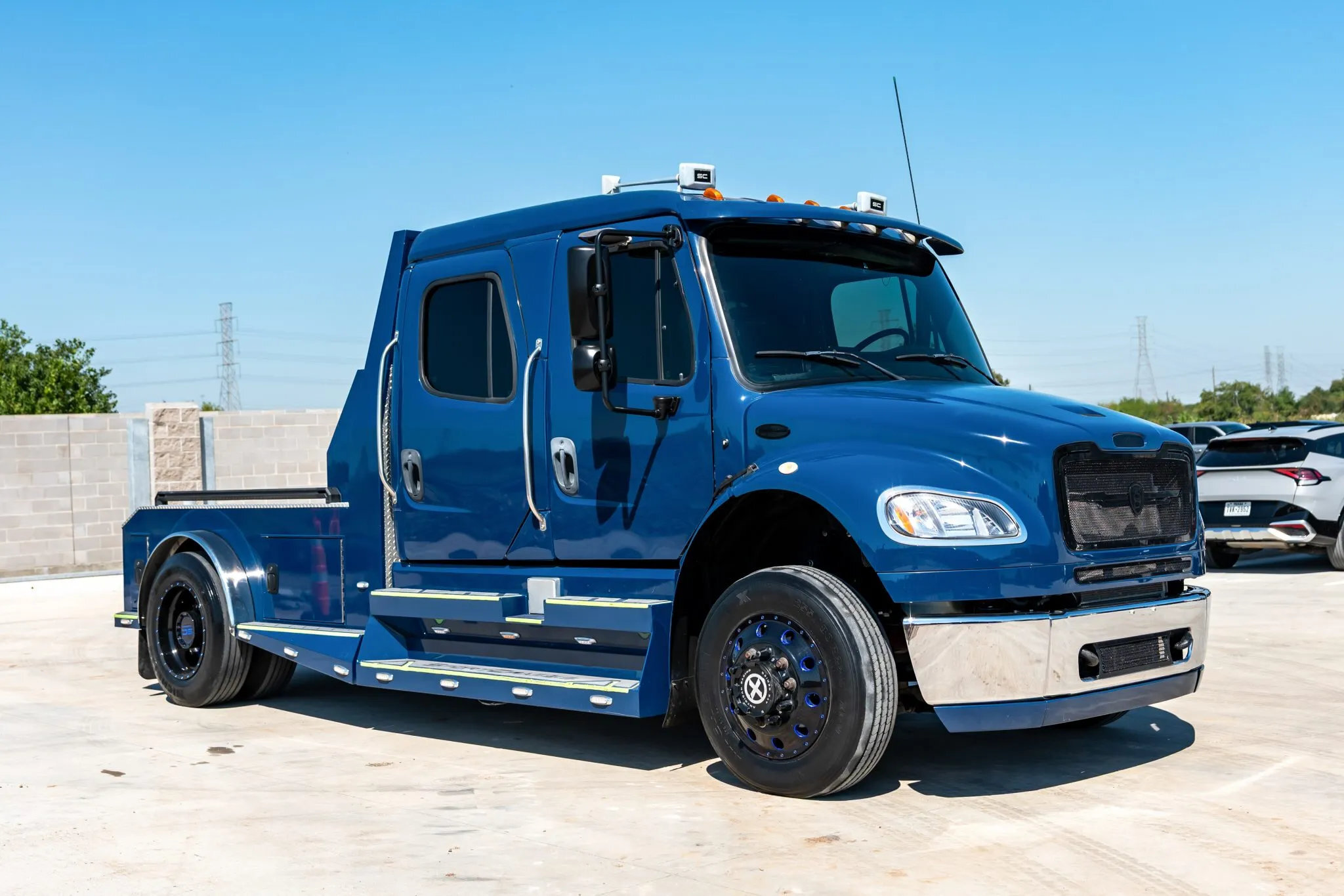 2016 FREIGHTLINER BUSINESS CLASS M2 106 in Nancy, KY