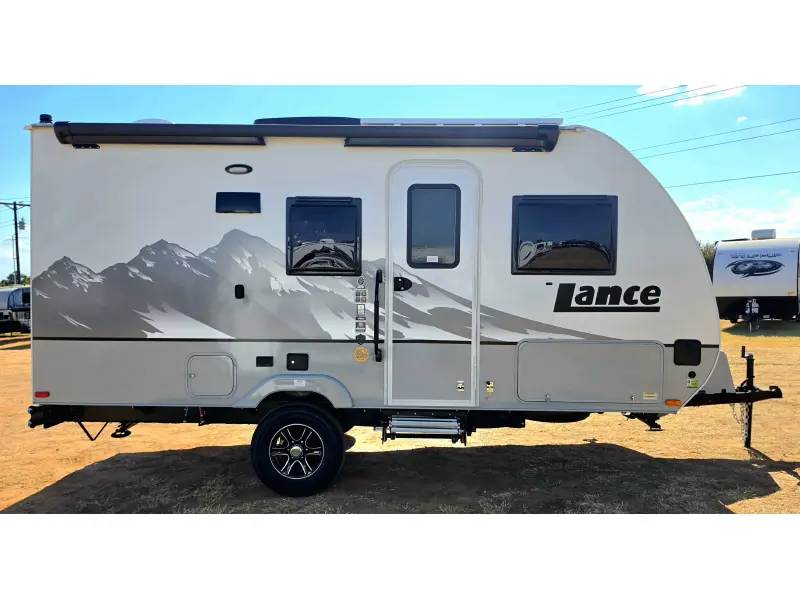 2027 Lance Lance 1575