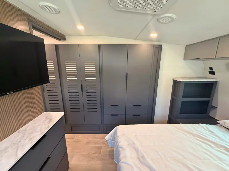 2026 KZ RV Domani DM323RL