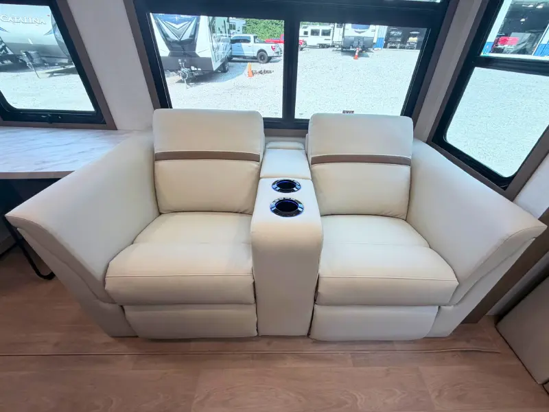 2026 KZ RV Domani DM323RL