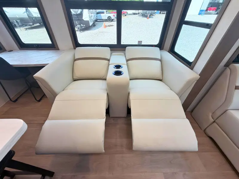 2026 KZ RV Domani DM323RL
