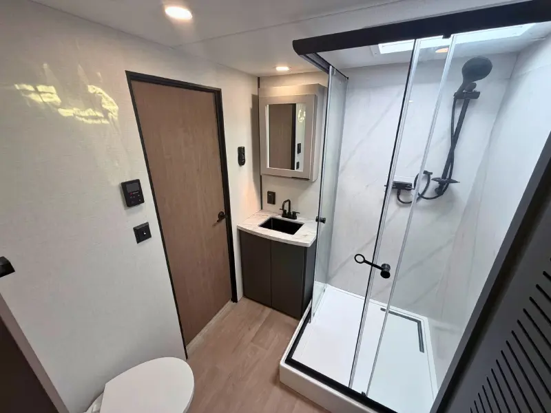 2026 KZ RV Domani DM323RL