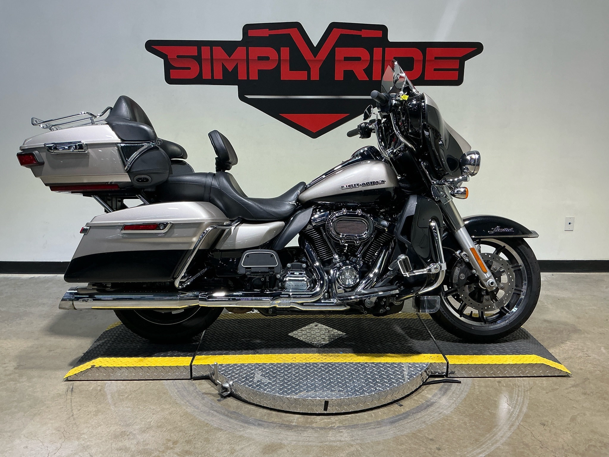 Used Harley-Davidson Electra Glide Motorcycles For Sale in