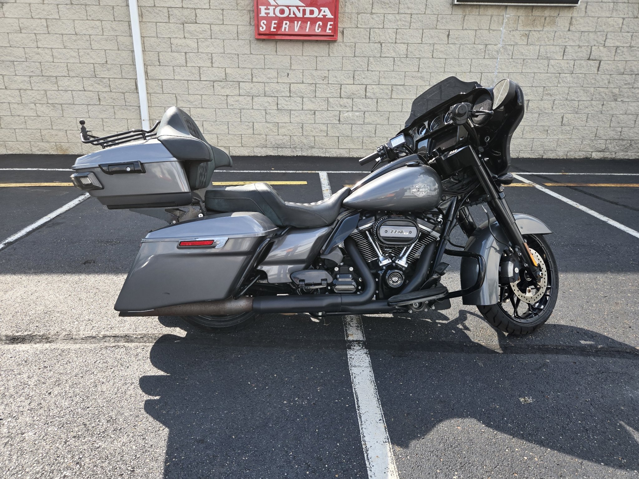 2021 Harley-Davidson Street Glide® Special SPECIAL in Massillon, OH