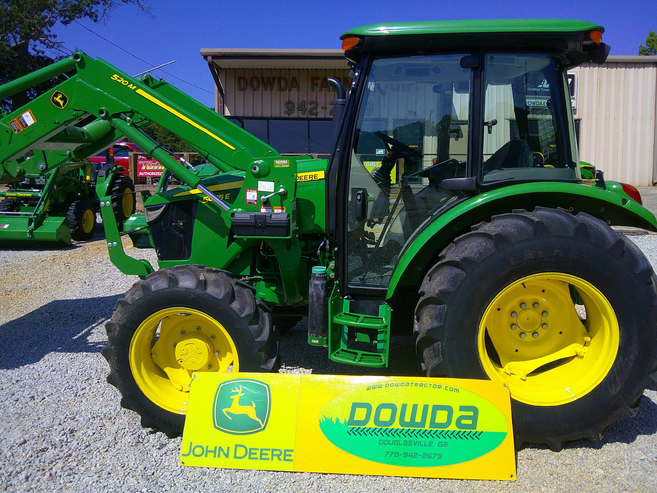 2023 JOHN DEERE 5075E in Douglasville, GA