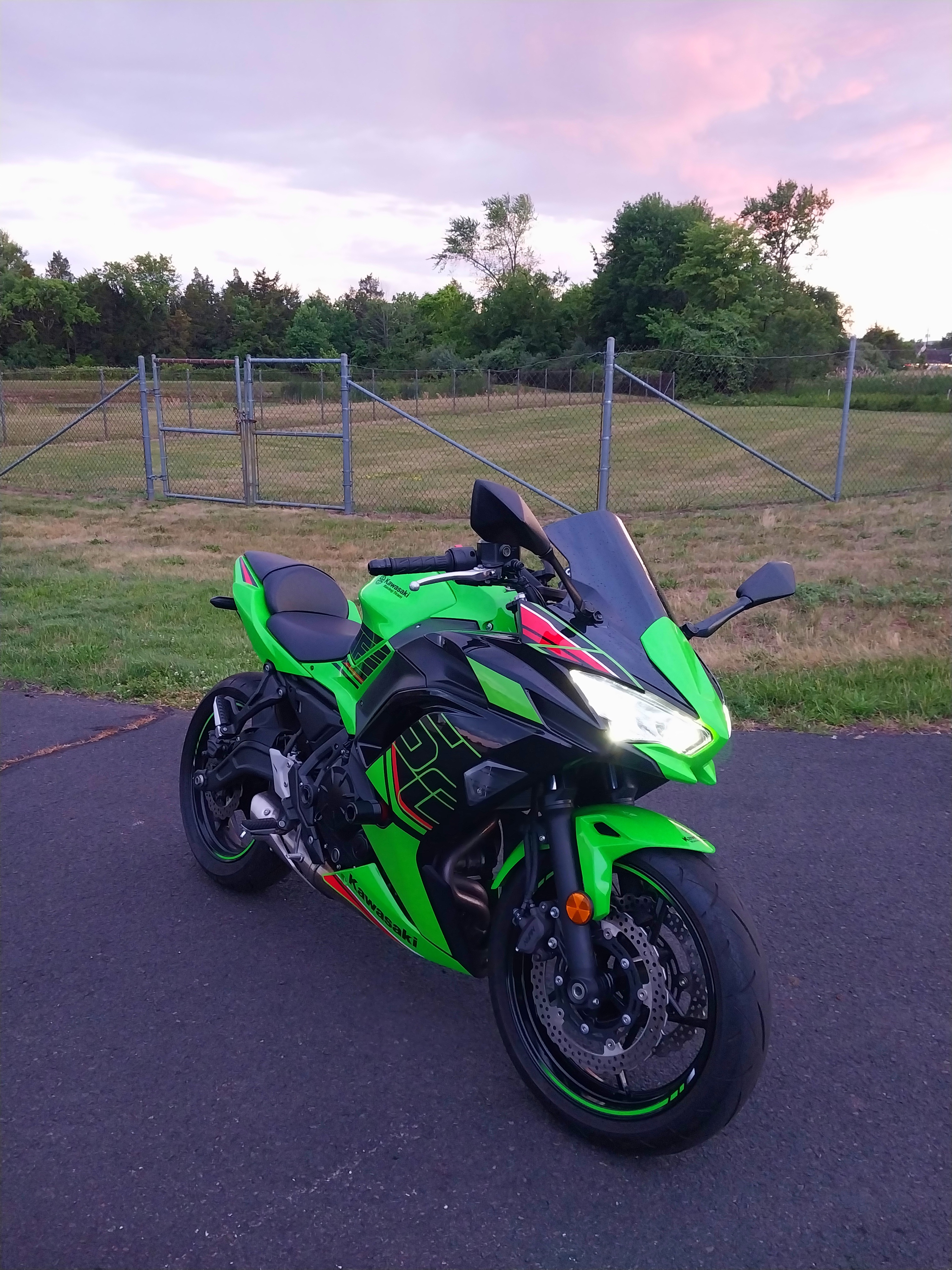 2023 Kawasaki NINJA 650 KRT EDITION Sportbike motorcycle