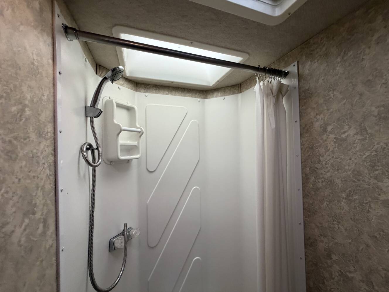 A photo of this 2014 Fleetwood TIOGA 25K