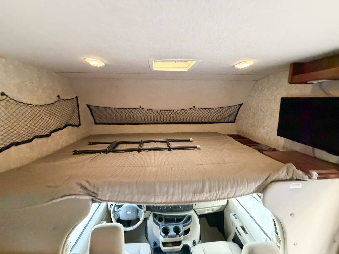 A photo of this 2014 Fleetwood TIOGA 25K