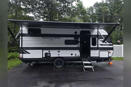 2025 Grand Design TRANSCEND ONE 161BH in gansevoort NY