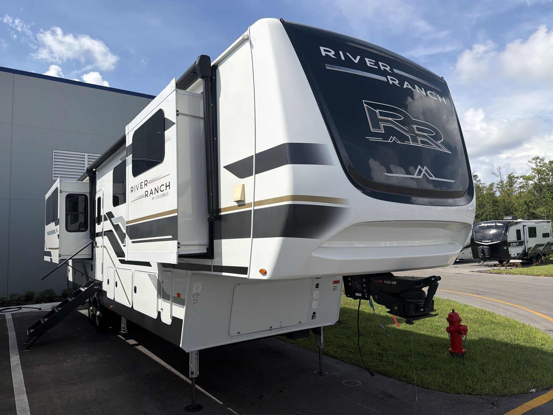 2023 Palomino RIVER RANCH 392MB in fort myers FL