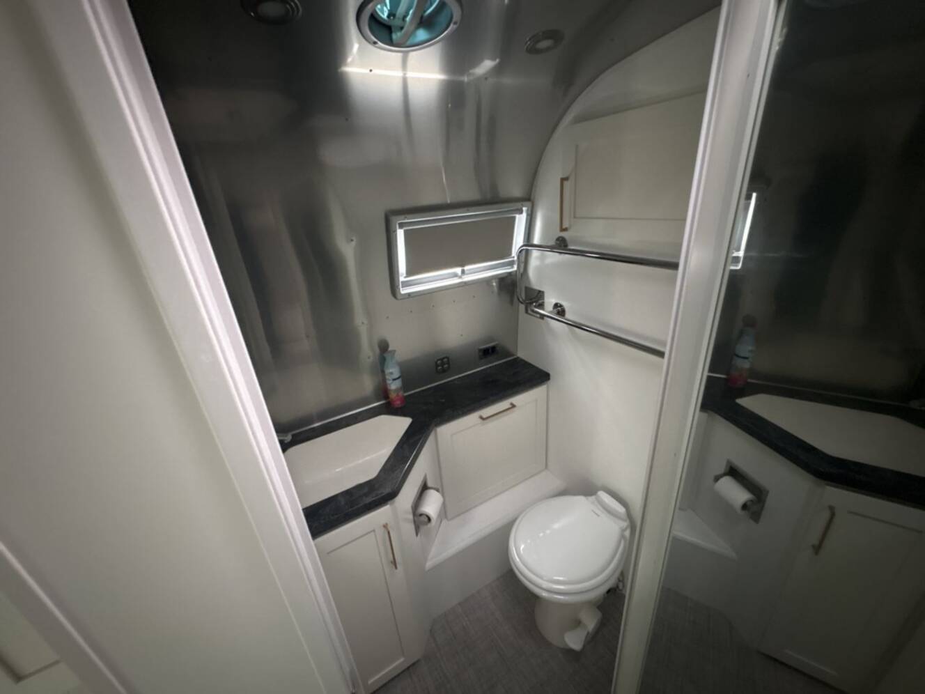 A photo of this 2022 Airstream Classic 30RBT