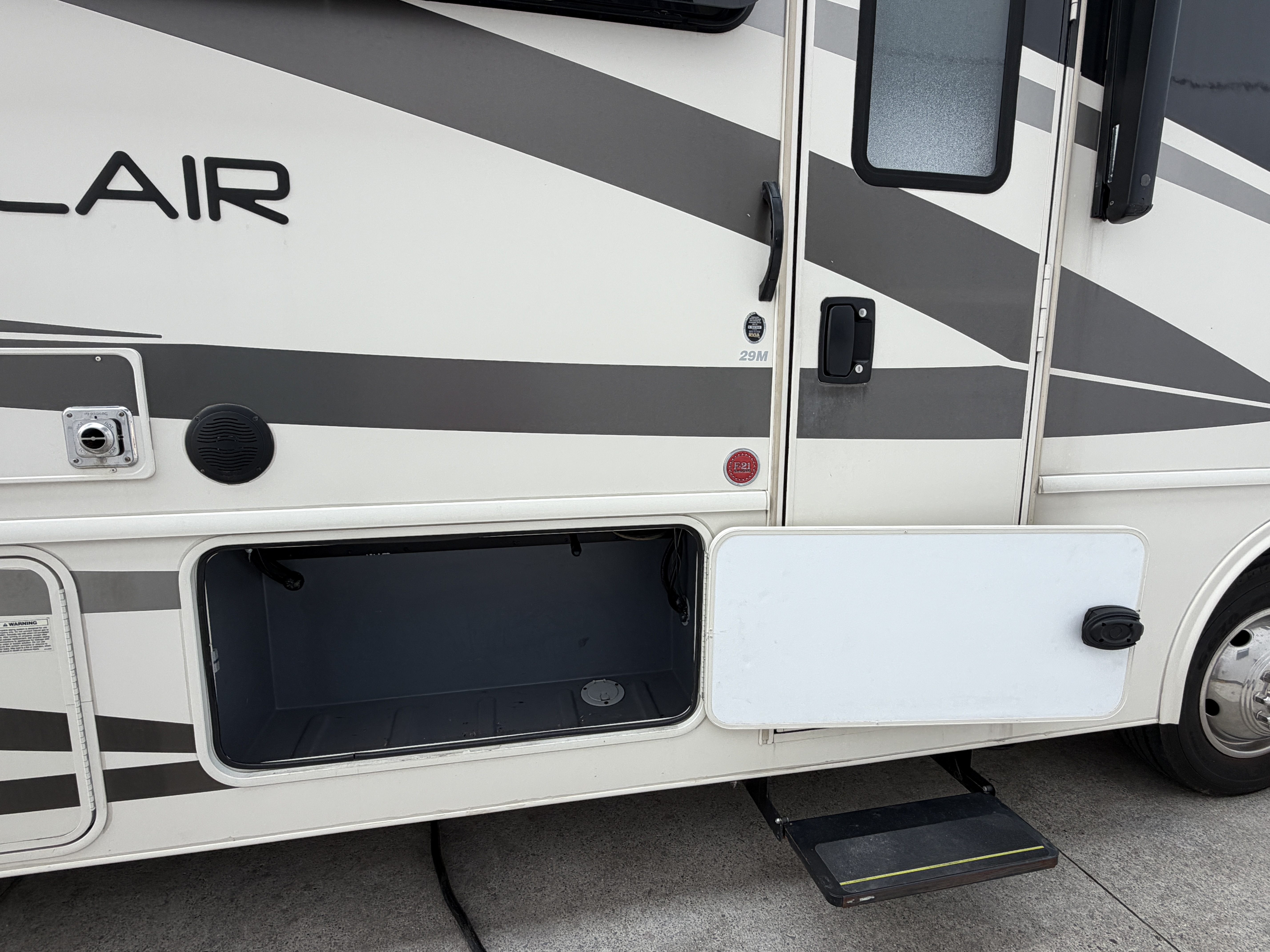 2019 Fleetwood FLAIR 29M in oscoda MI