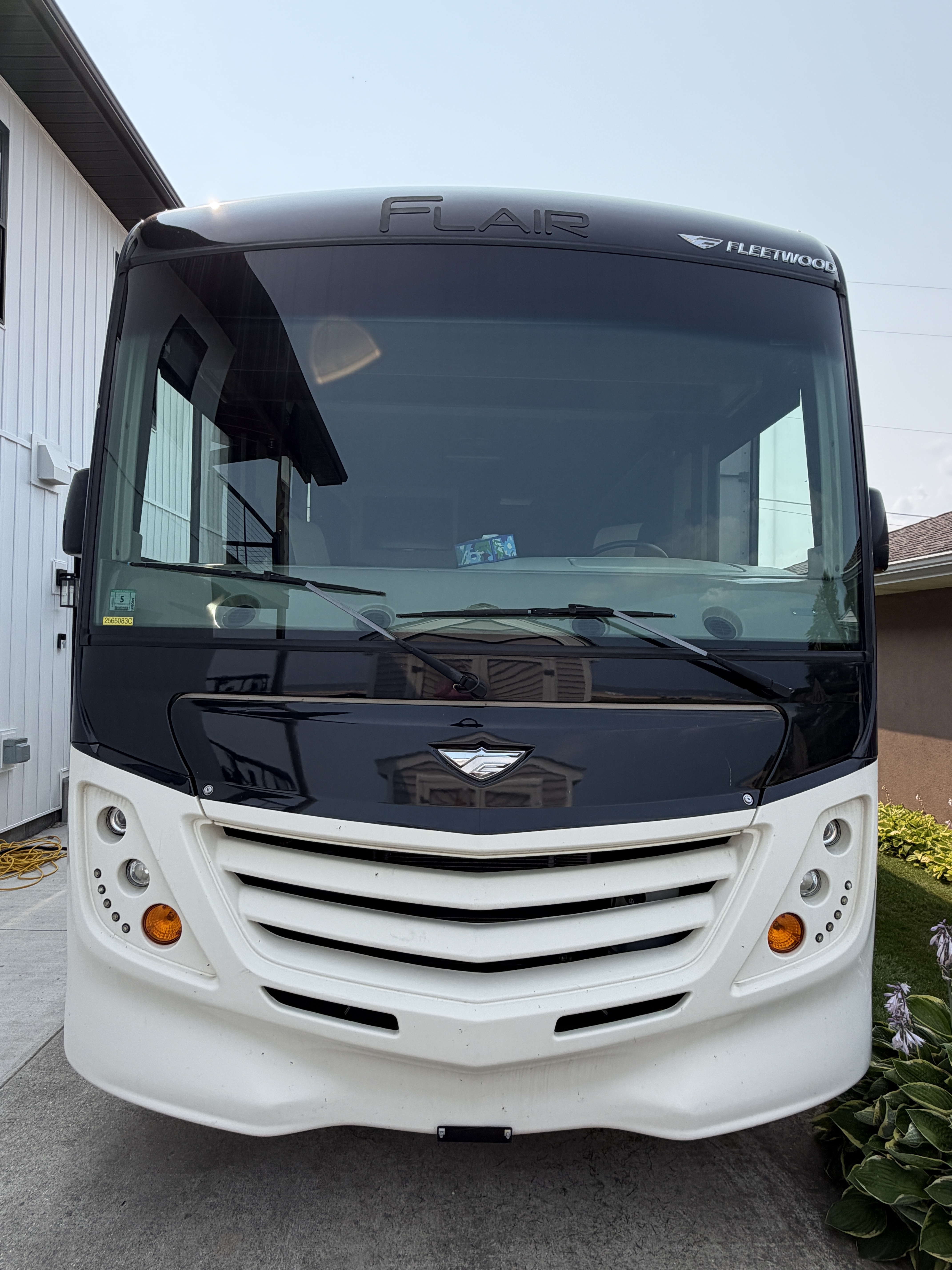 2019 Fleetwood FLAIR 29M RV
