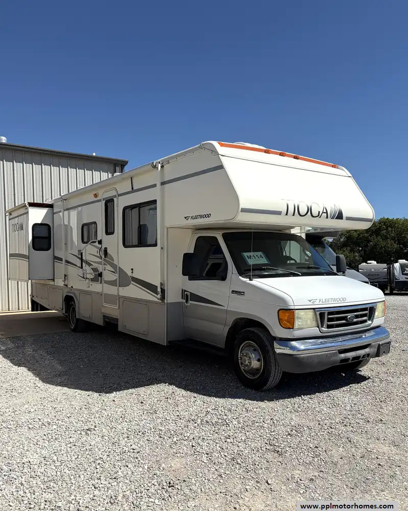 2006 Fleetwood Tioga 31M RV