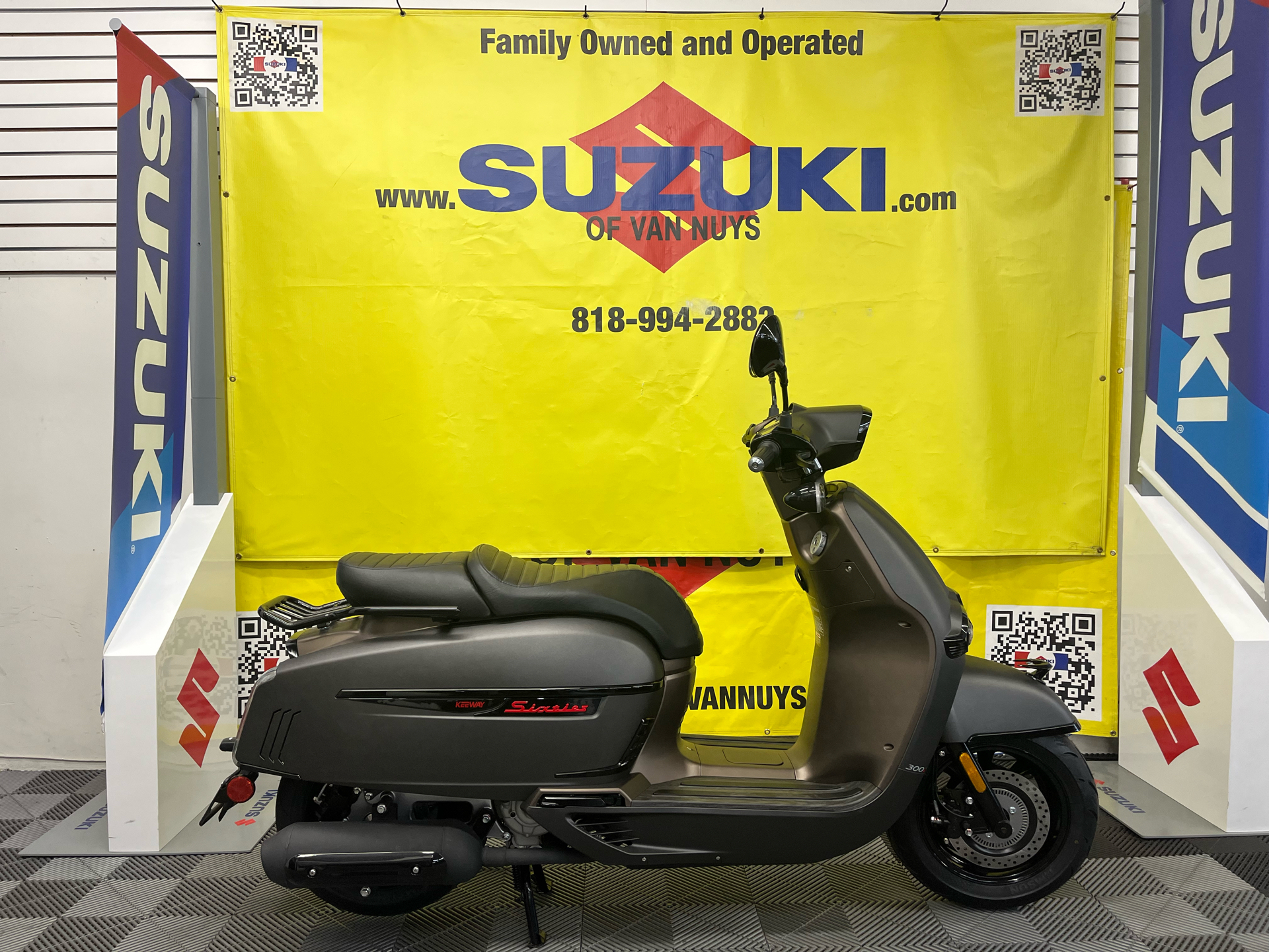 2025 Keeway Sixties 300i 300I in Van Nuys, CA