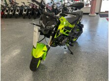 Tips for Buying a Hitch-Mounted Minibike image