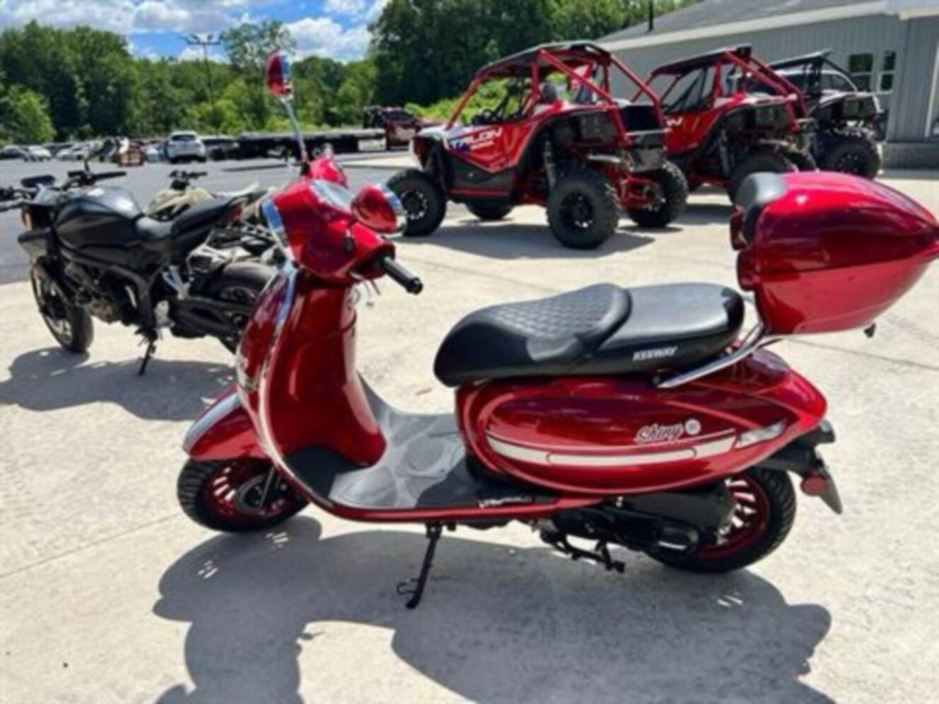 A photo of this 2026 Keeway Shiny 50