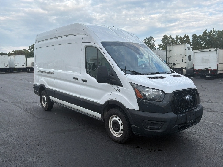 2022 FORD TRANSIT 250 in Bensalem, PA