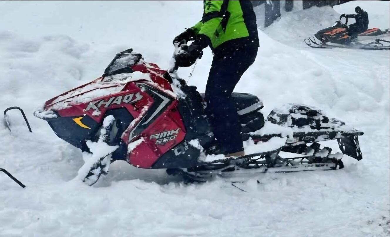 A photo of this 2021 Polaris 850 RMK KHAOS 165 MATRYX