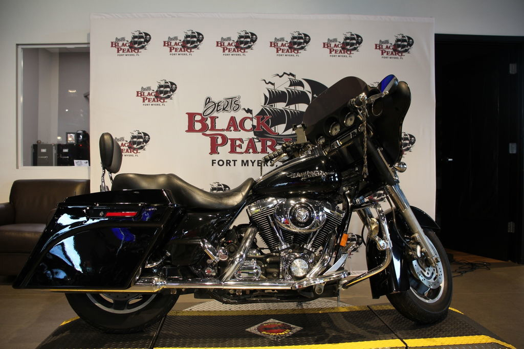 2006 Harley-Davidson Street Glide FLHX in Fort Myers, FL
