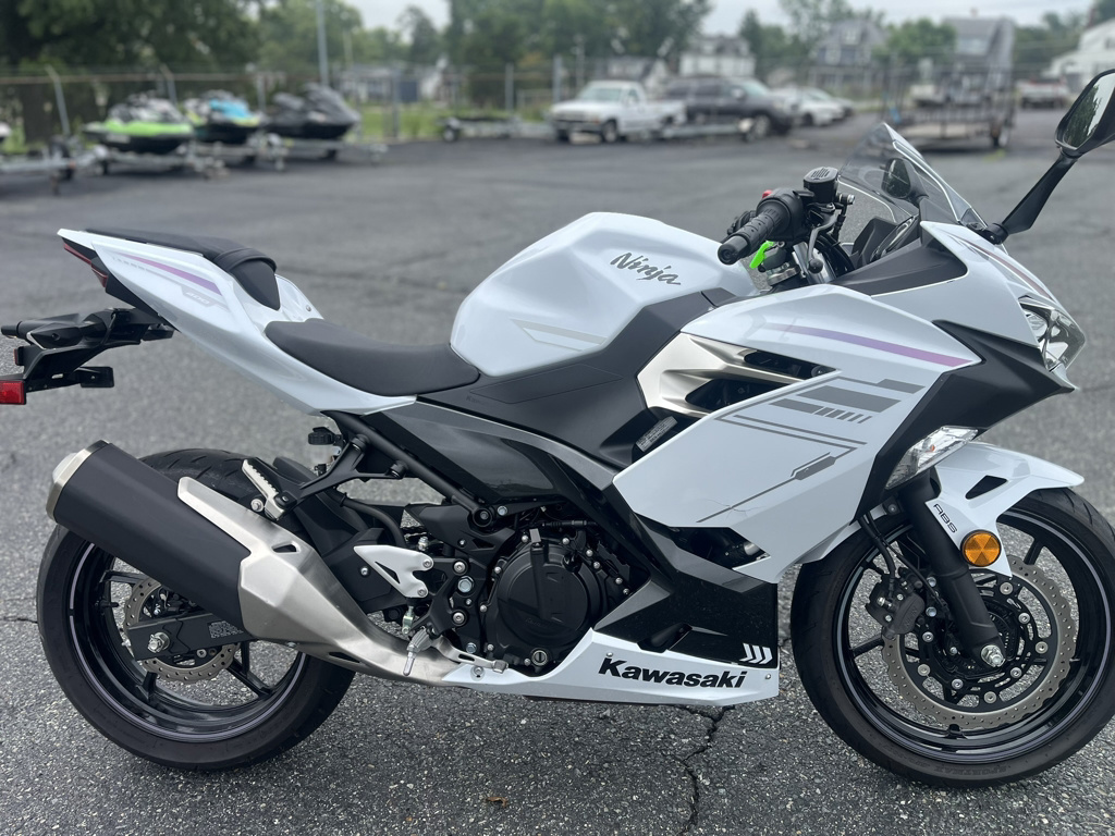 2023 Kawasaki Ninja 400 ABS 400 ABS in Baltimore, MD