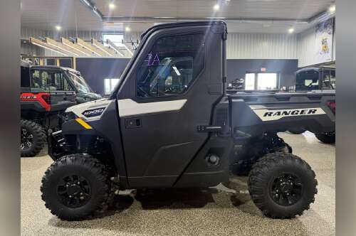 2026 Polaris Ranger 1000 Premium Cab in grand rapids MN