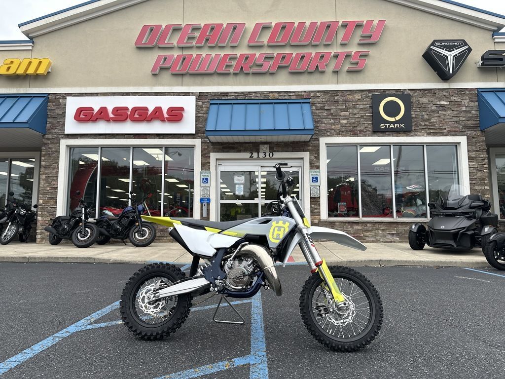2025 Husqvarna® TC 65 65 in Toms River, NJ
