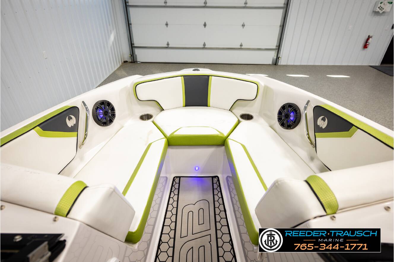 A photo of this 2016 Scarab 195