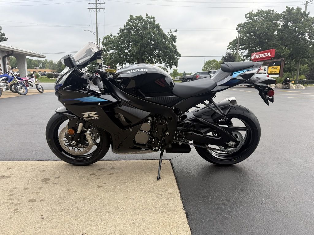 2027 Suzuki GSX-R600 600 in Lake Villa, IL