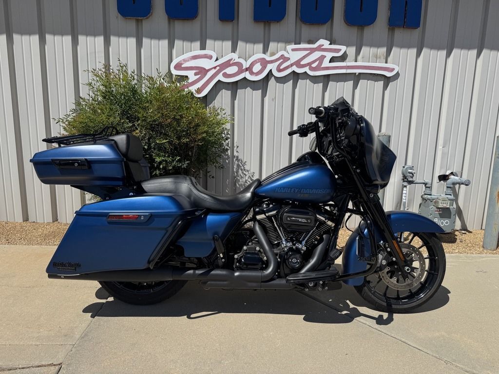 2018 Harley-Davidson® FLHXS - Street Glide® Special 115th Anniversary SPECIAL in Prescott Valley, AZ