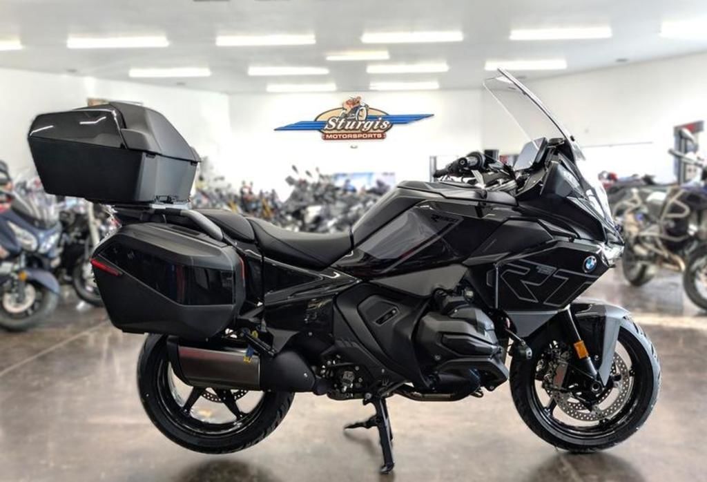 2026 BMW R 1300 RT Triple Black in Sturgis, SD