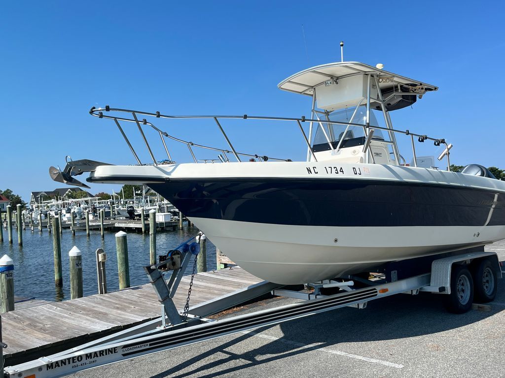 2007 Hydra-Sports 2300 CC in manteo NC