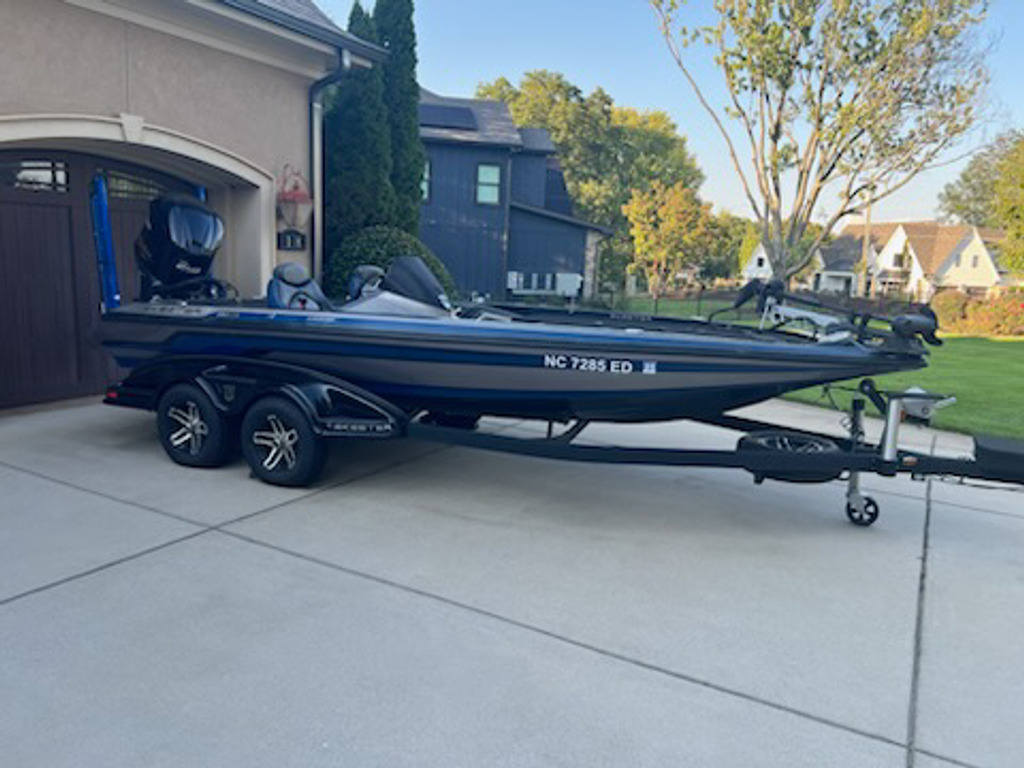 2016 Skeeter FX20 Limited Edition FXI21 in mooresville NC