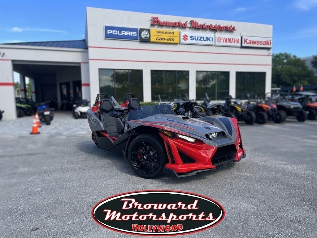 2026 Polaris Slingshot® R AutoDrive Radiant Gray with Indy Red Pearl SL in Hollywood, FL