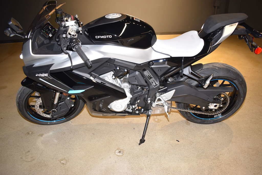 2026 CFMOTO 675SS SS in Elyria, OH