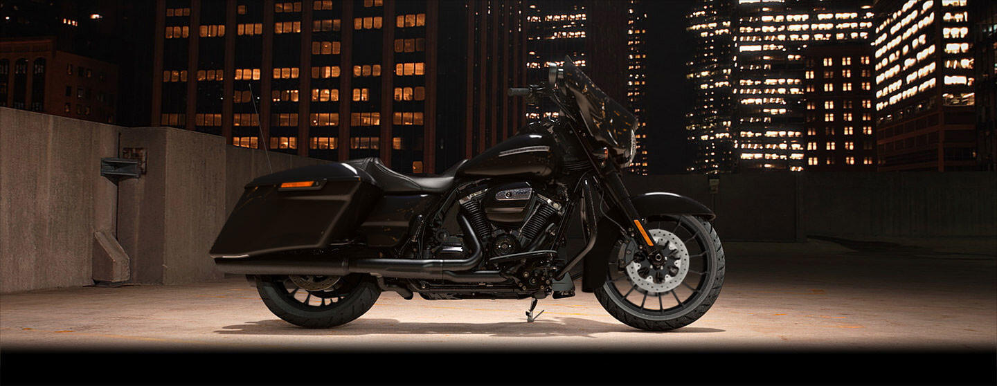 2018 Harley-Davidson Street Glide Special SPECIAL in Milwaukee, WI