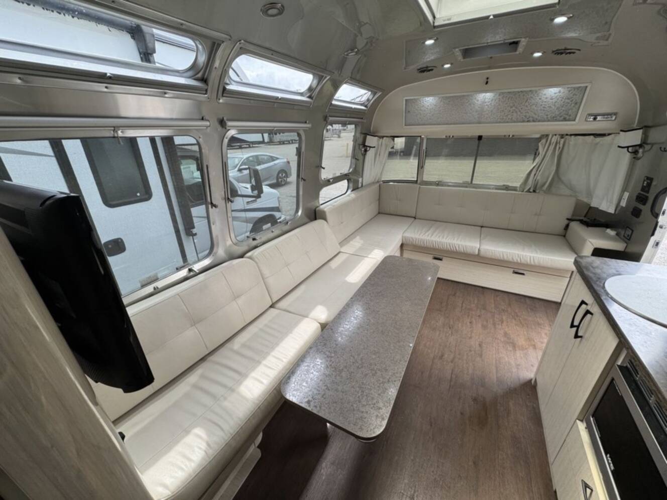 A photo of this 2018 Airstream International Serenity 30RB Twin