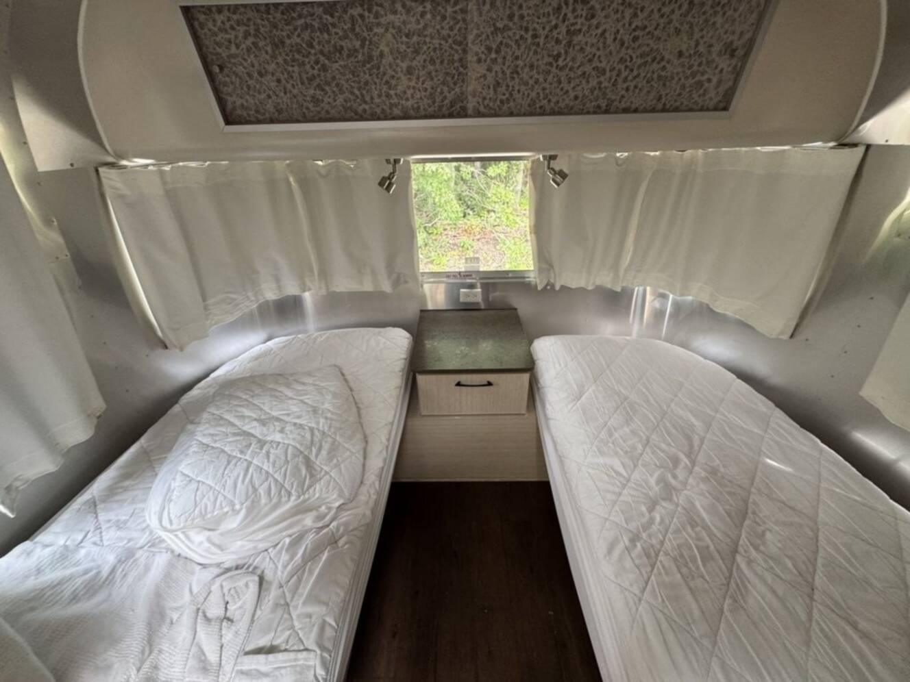 A photo of this 2018 Airstream International Serenity 30RB Twin