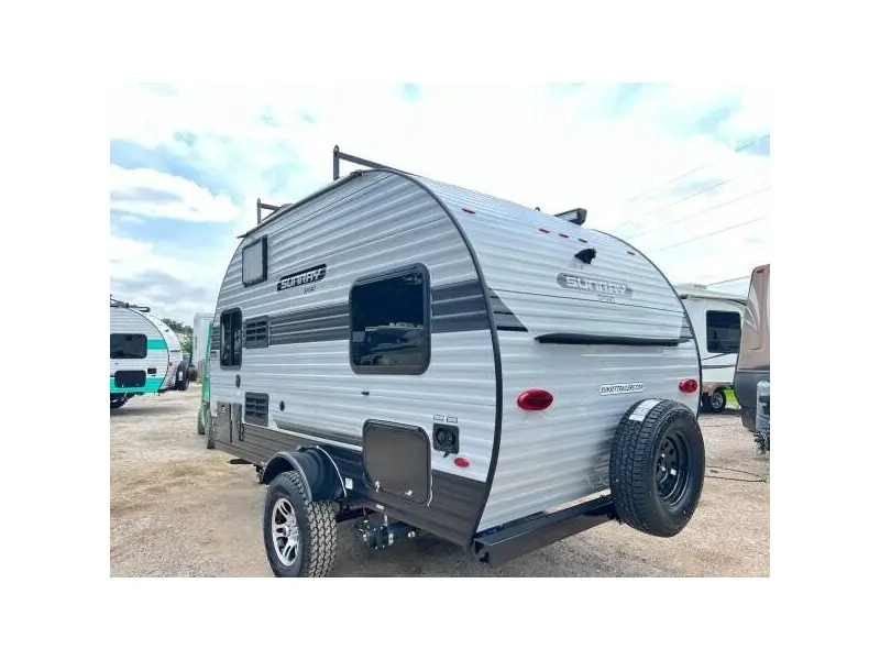 2022 Sunset Park RV 2022 Sunset Park Sunray 149 Sport Lite Weight Bike Rack