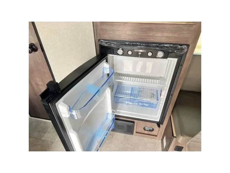 2022 Sunset Park RV 2022 Sunset Park Sunray 149 Sport Lite Weight Bike Rack
